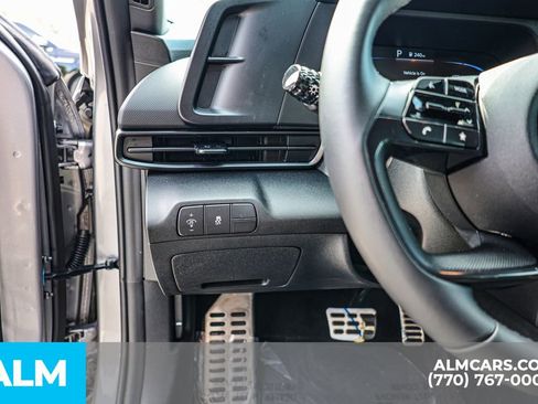 Used 2025 Hyundai Elantra Sport image 24