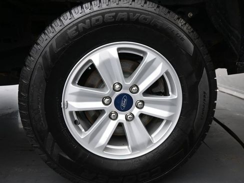 Used 2020 Ford F150 XLT image 15