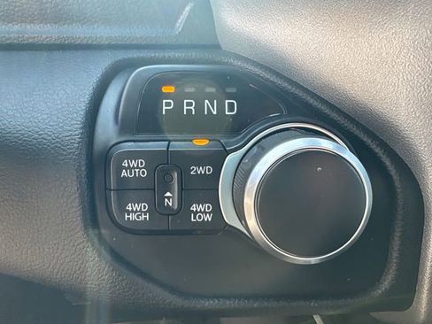 Used 2021 RAM 1500 Big Horn image 31