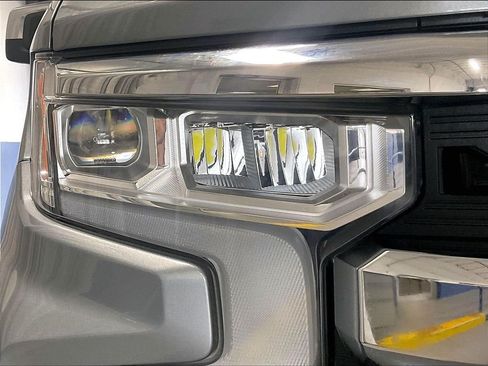 Used 2023 Chevrolet Silverado 1500 LT AWD/4WD image 33