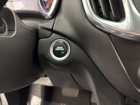 Used 2024 Chevrolet Equinox LT image 29