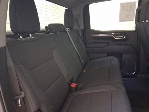 Used 2023 Chevrolet Silverado 1500 LT Trail Boss image 16