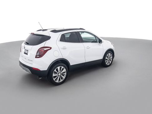Used 2018 Buick Encore Preferred FWD image 5