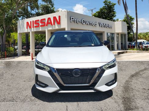 Certified 2023 Nissan Sentra SR image 2