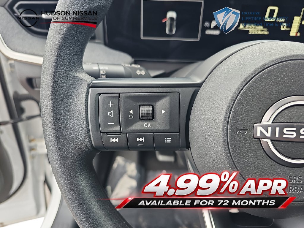 Used 2026 Nissan Kicks SV w/ SV Premium Package FWD image 18