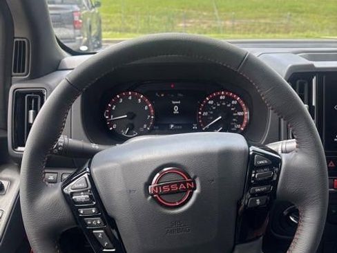 New 2025 Nissan Frontier PRO-4X w/ Tow Package image 20