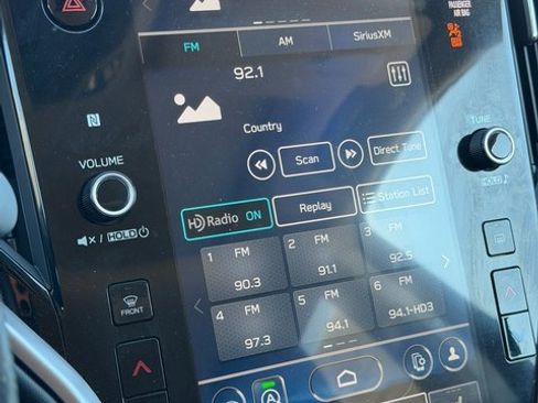 Used 2024 Subaru Outback Premium image 30