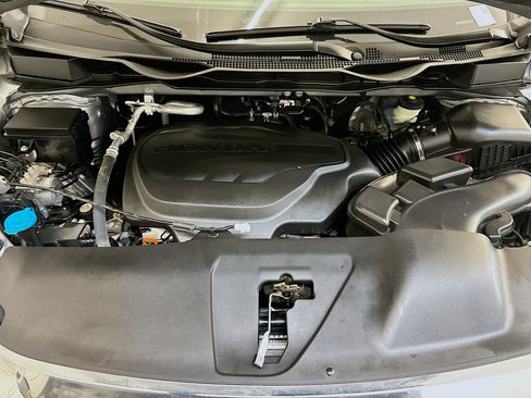 Used 2024 Honda Odyssey EX-L image 36