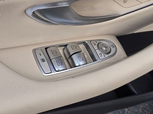 Used 2022 Mercedes-Benz E 450 4MATIC All-Terrain Wagon w/ Driver Assistance Package image 14
