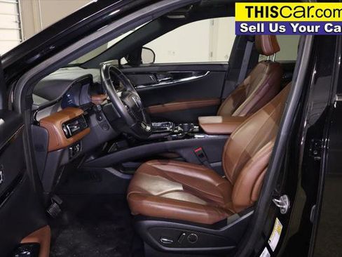 Used 2023 Lincoln Nautilus Reserve AWD/4WD image 25