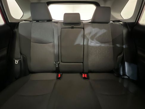 Used 2025 Toyota RAV4 XLE AWD/4WD image 24