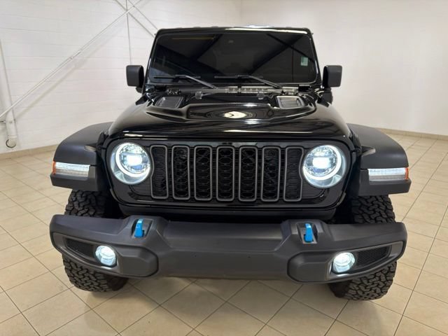 Used 2025 Jeep Wrangler Unlimited Rubicon 4xe w/ Safety Group AWD/4WD image 9