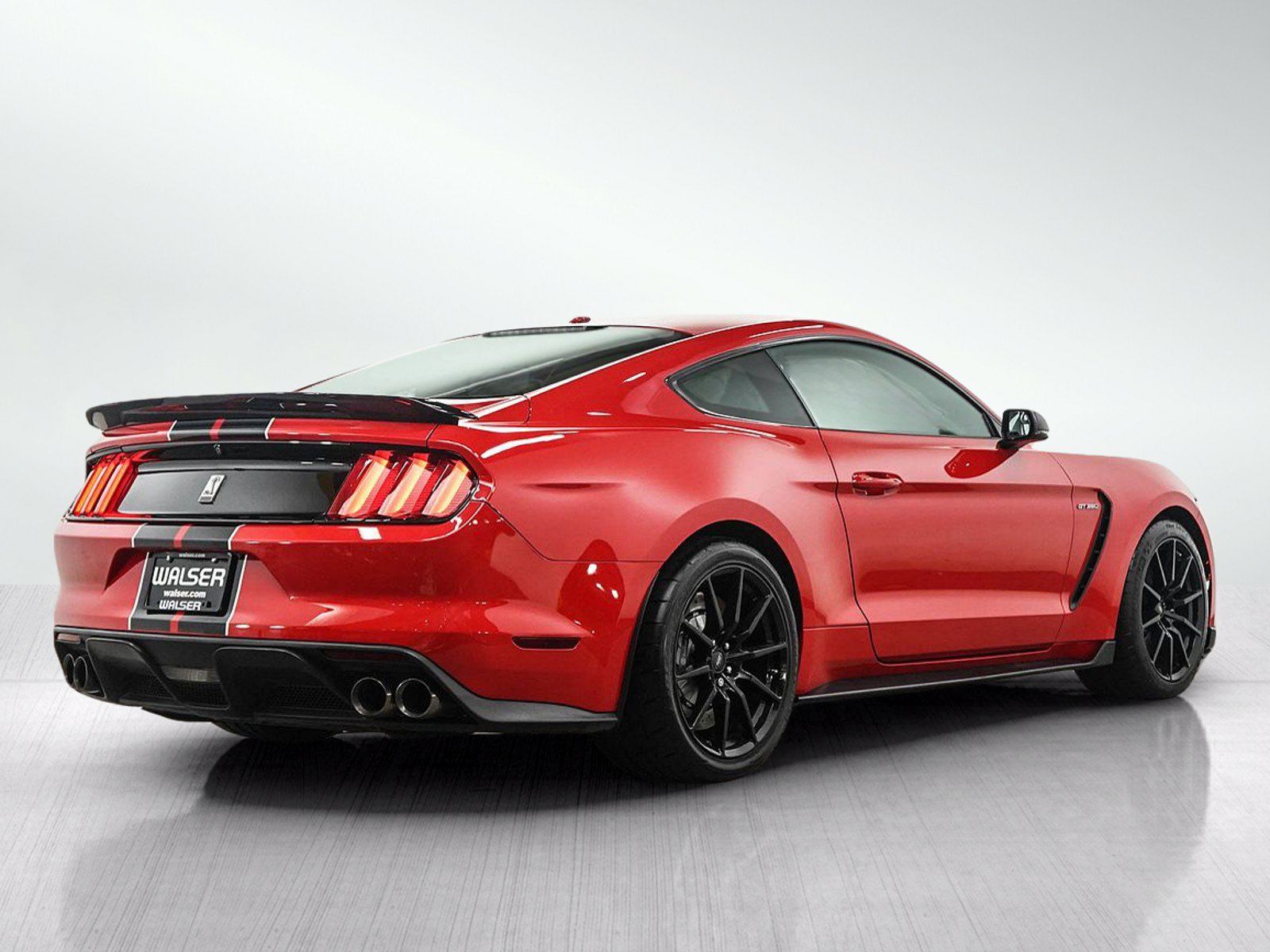 Used 2017 Ford Mustang Shelby GT350 w/ Convenience Package RWD image 5