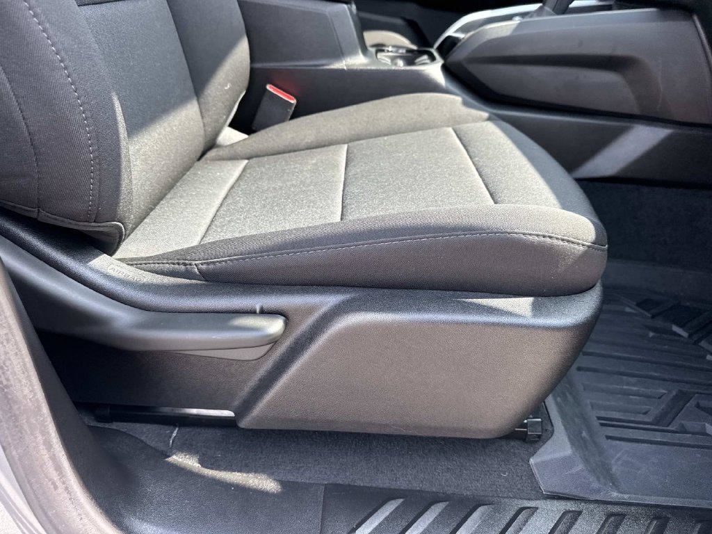 Used 2026 Chevrolet Colorado Trail Boss w/ LPO, Skid Plate Package AWD/4WD image 12