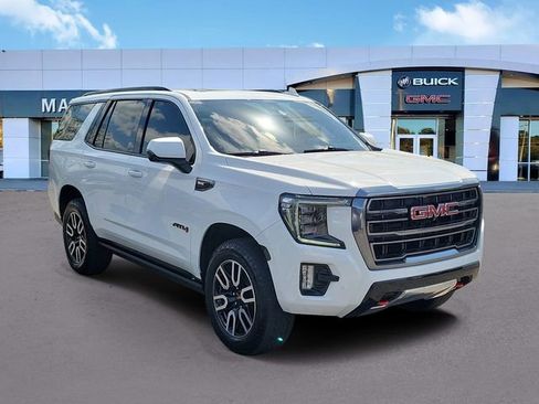 Used 2023 GMC Yukon AT4 AWD/4WD image 3