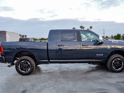 New 2026 RAM 3500 Laramie AWD/4WD image 13
