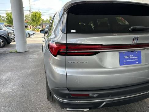 Used 2025 Buick Enclave Preferred w/ Super Cruise Package FWD image 25
