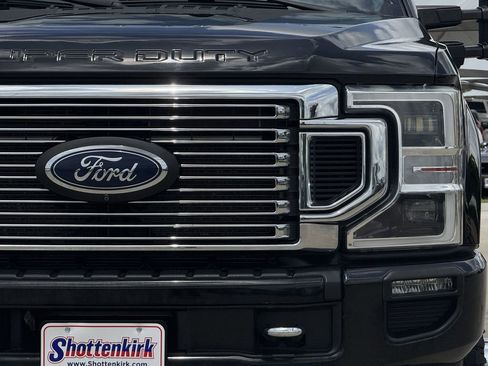 Used 2022 Ford F350 Limited AWD/4WD image 8