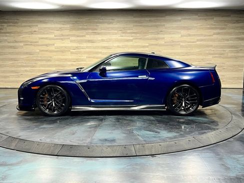 Used 2013 Nissan GT-R Premium AWD/4WD image 13