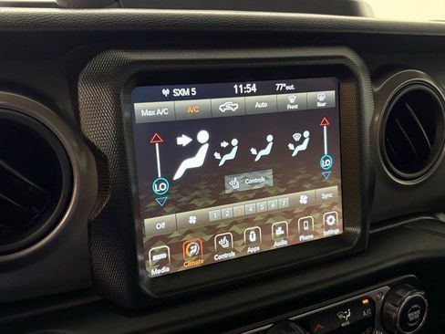 Used 2022 Jeep Gladiator Sport AWD/4WD image 24
