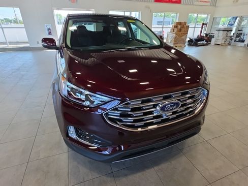 Used 2024 Ford Edge Titanium w/ Equipment Group 301A AWD/4WD image 5