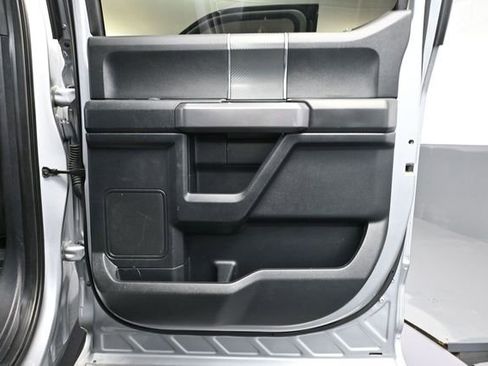 Used 2020 Ford F150 XLT w/ Equipment Group 302A Luxury AWD/4WD image 43