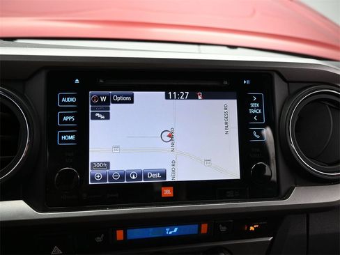 Used 2019 Toyota Tacoma Limited image 25