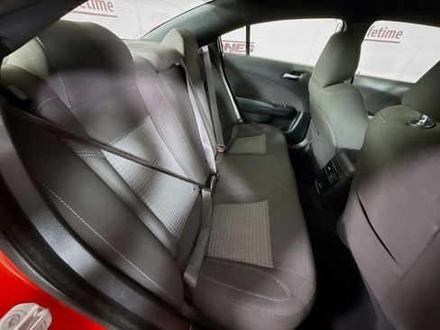 Used 2020 Dodge Charger SXT w/ Blacktop Package image 31