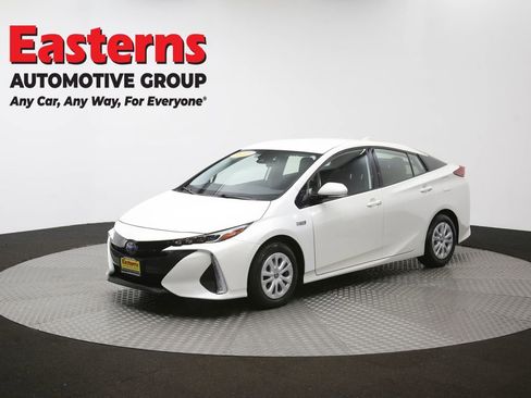 Used 2020 Toyota Prius Prime LE w/ Carpet Mat Package FWD image 57