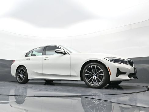 Used 2021 BMW 330i xDrive Sedan w/ Convenience Package AWD/4WD image 21