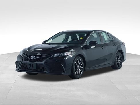 Used 2021 Toyota Camry SE FWD image 7