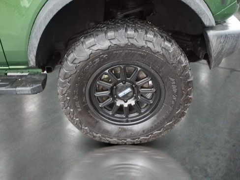 Used 2023 Ford Bronco Big Bend image 11