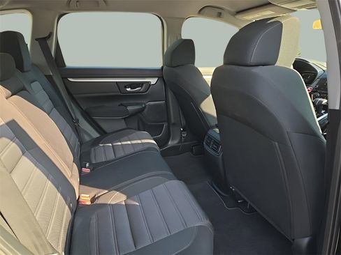 Used 2022 Honda CR-V Special Edition image 14