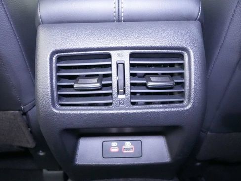 Used 2024 Nissan Altima 2.5 SL AWD/4WD image 19