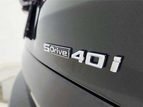 Used 2024 BMW X5 sDrive40i w/ M Sport Package image 19
