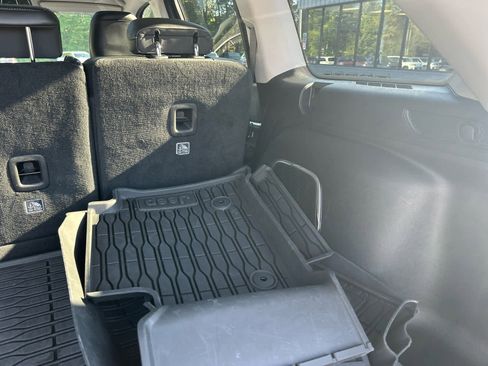 Used 2023 Jeep Grand Cherokee image 54