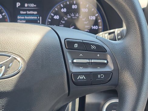 Certified 2023 Hyundai Kona SEL AWD/4WD image 16