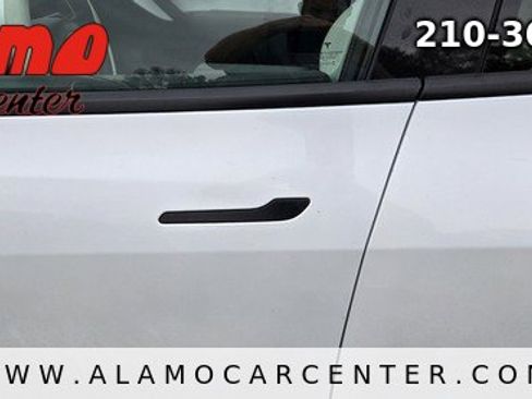 Used 2020 Tesla Model Y Performance AWD/4WD image 10