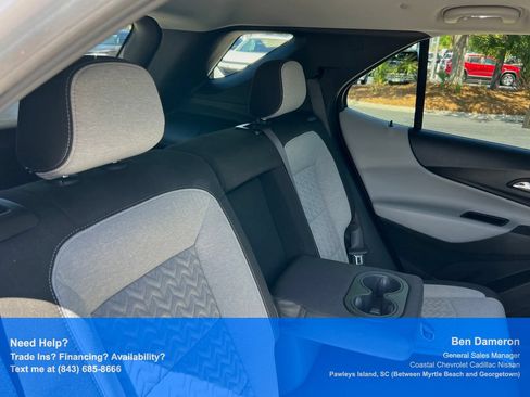 Used 2023 Chevrolet Equinox LS w/ LS Convenience Package FWD image 21