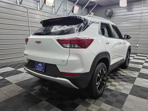 Used 2022 Chevrolet TrailBlazer LT AWD/4WD image 6