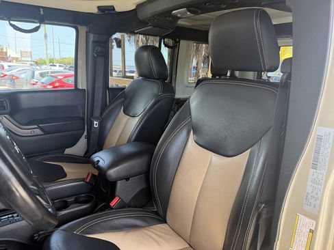 Used 2017 Jeep Wrangler Unlimited Sport w/ Quick Order Package 24S AWD/4WD image 21