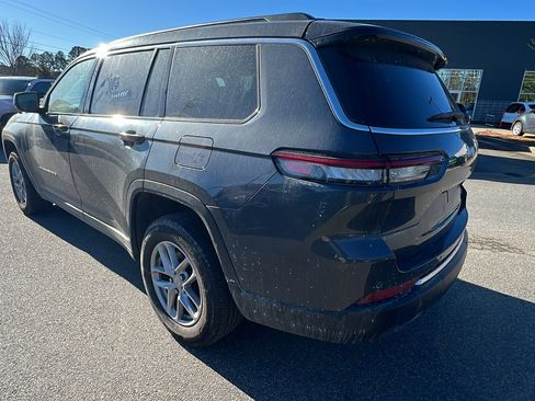 Used 2024 Jeep Grand Cherokee L Laredo w/ Luxury Tech Group I image 10