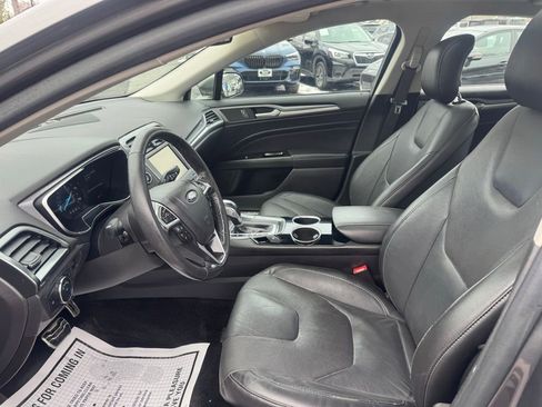 Used 2014 Ford Fusion Titanium image 33