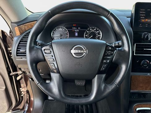 Used 2022 Nissan Armada SL AWD/4WD image 27