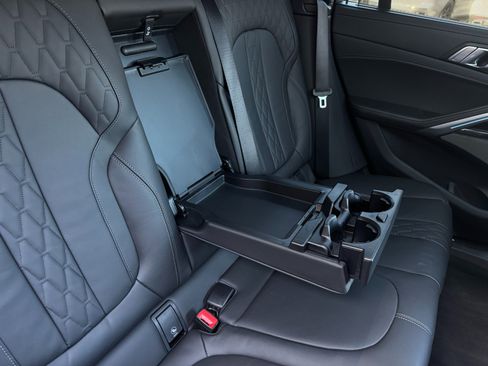 Used 2025 BMW X6 xDrive40i w/ Executive Package image 38