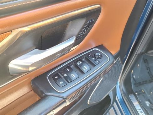 Used 2022 RAM 1500 Limited image 12