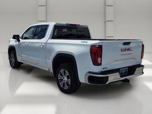 Certified 2026 GMC Sierra 1500 SLE w/ Preferred Package AWD/4WD image 3