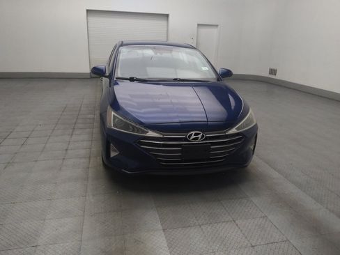 Used 2020 Hyundai Elantra SE FWD image 14