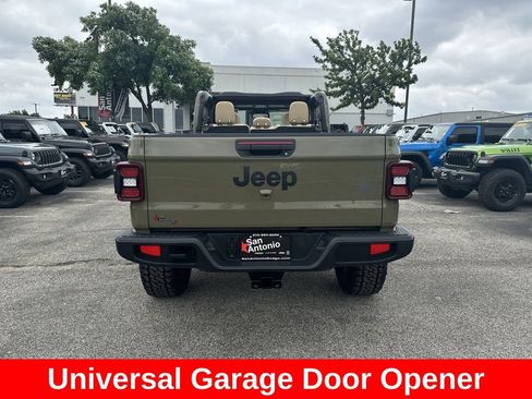 New 2026 Jeep Gladiator Willys AWD/4WD image 8