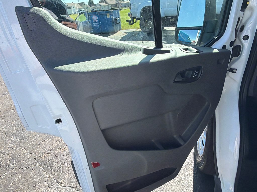 Used 2026 Ford Transit 350 XLT RWD image 11